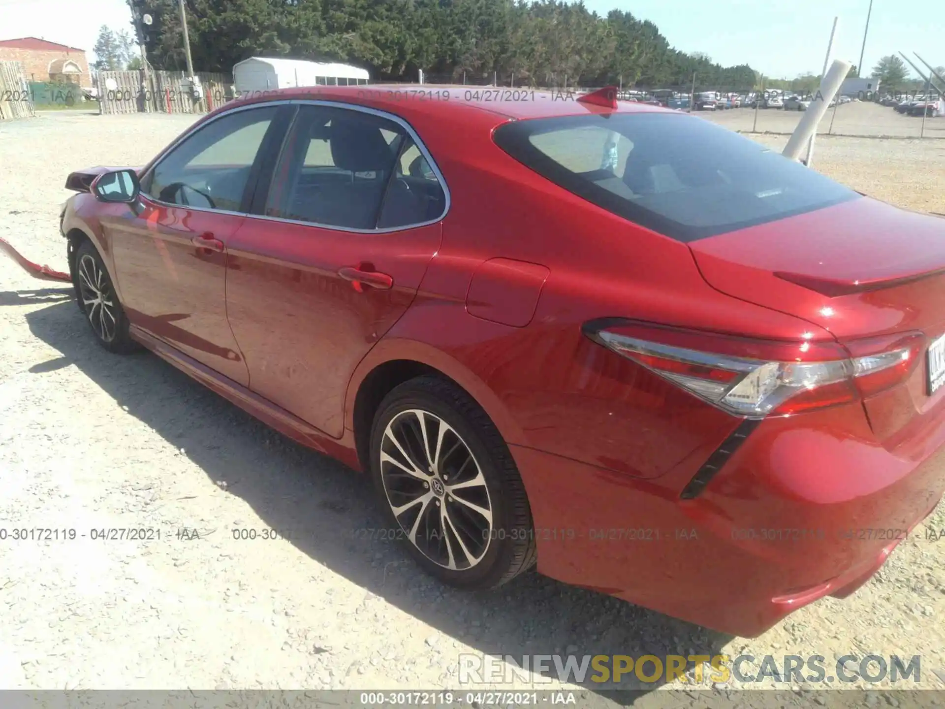 3 Photograph of a damaged car 4T1B11HK5KU290647 TOYOTA CAMRY 2019