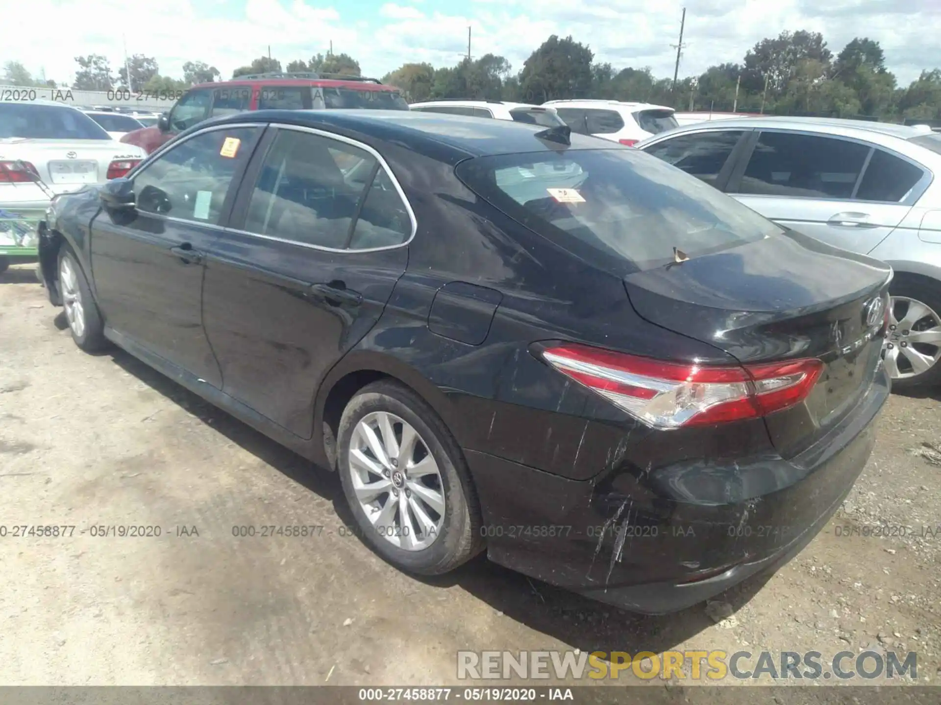 3 Photograph of a damaged car 4T1B11HK5KU290809 TOYOTA CAMRY 2019