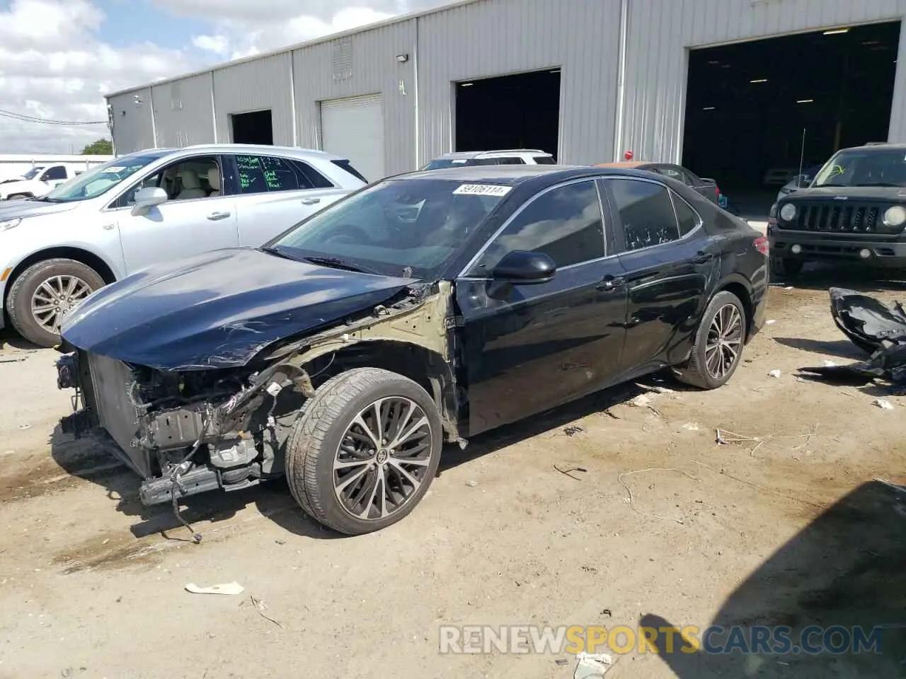 1 Photograph of a damaged car 4T1B11HK5KU293452 TOYOTA CAMRY 2019