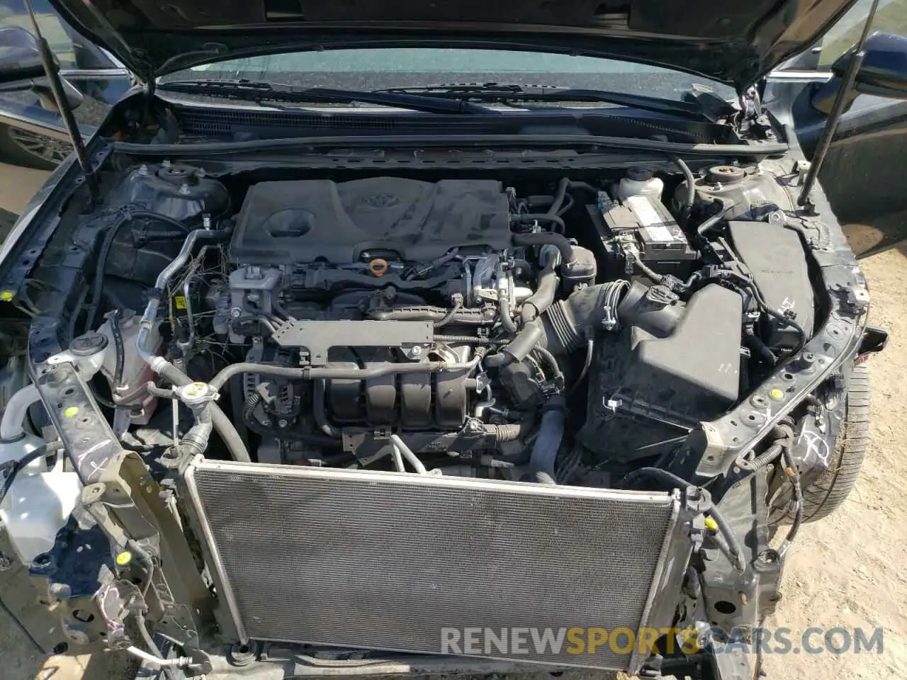 11 Photograph of a damaged car 4T1B11HK5KU293452 TOYOTA CAMRY 2019