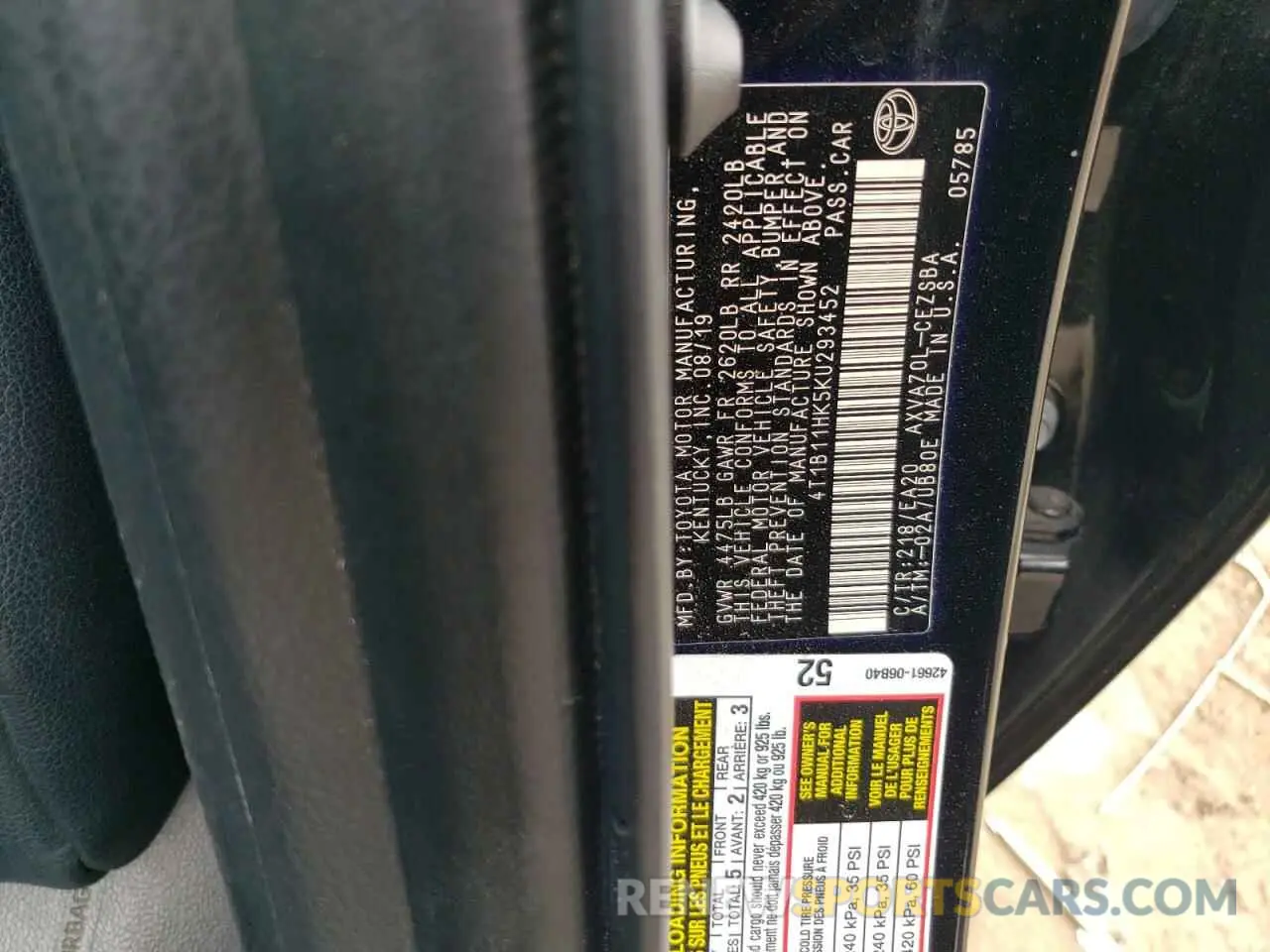 13 Photograph of a damaged car 4T1B11HK5KU293452 TOYOTA CAMRY 2019
