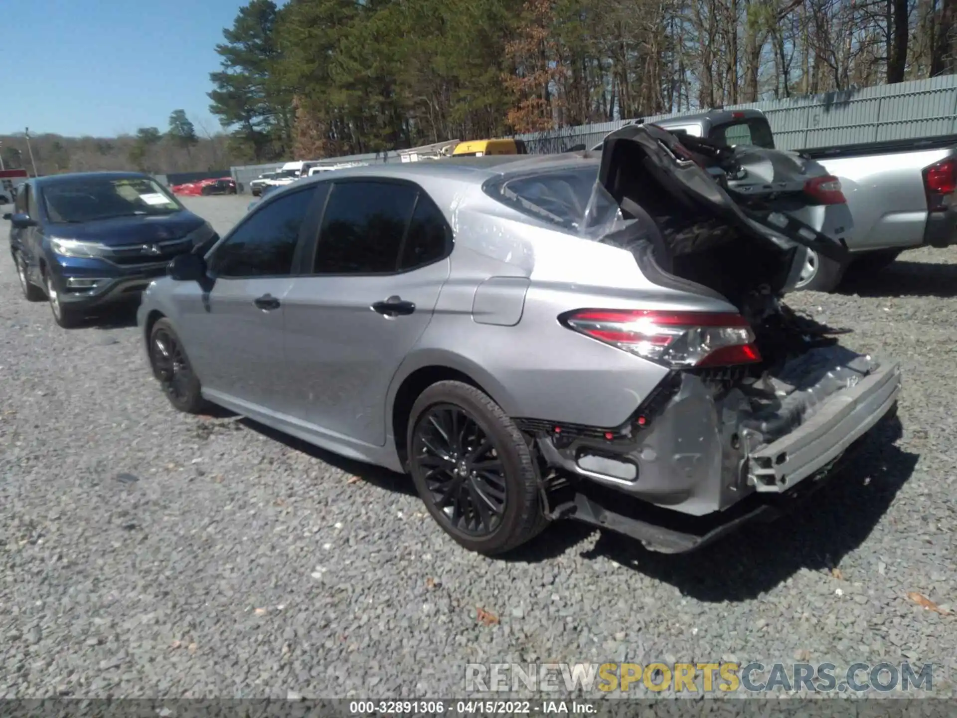 3 Photograph of a damaged car 4T1B11HK5KU298506 TOYOTA CAMRY 2019