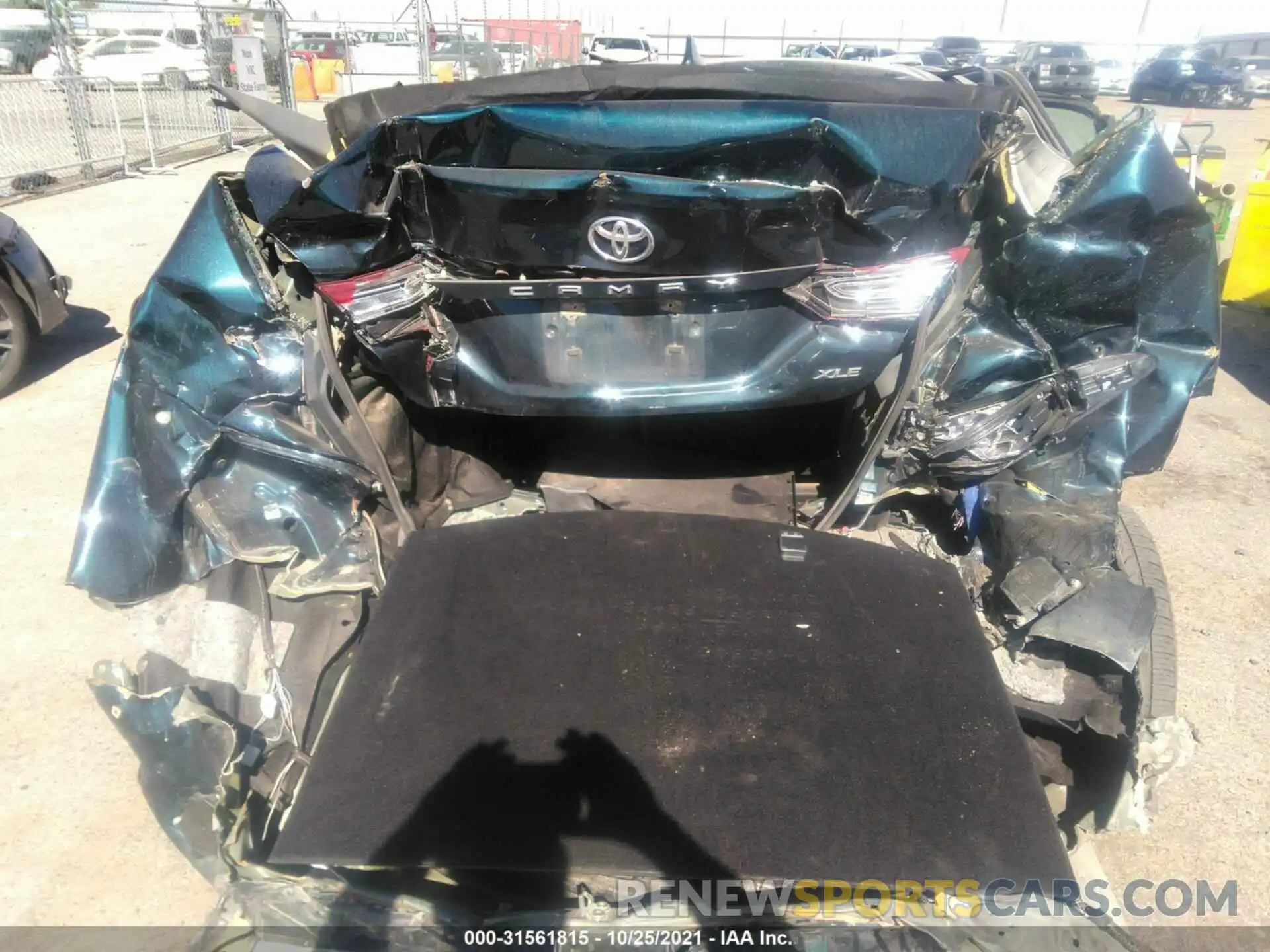 6 Photograph of a damaged car 4T1B11HK5KU677103 TOYOTA CAMRY 2019