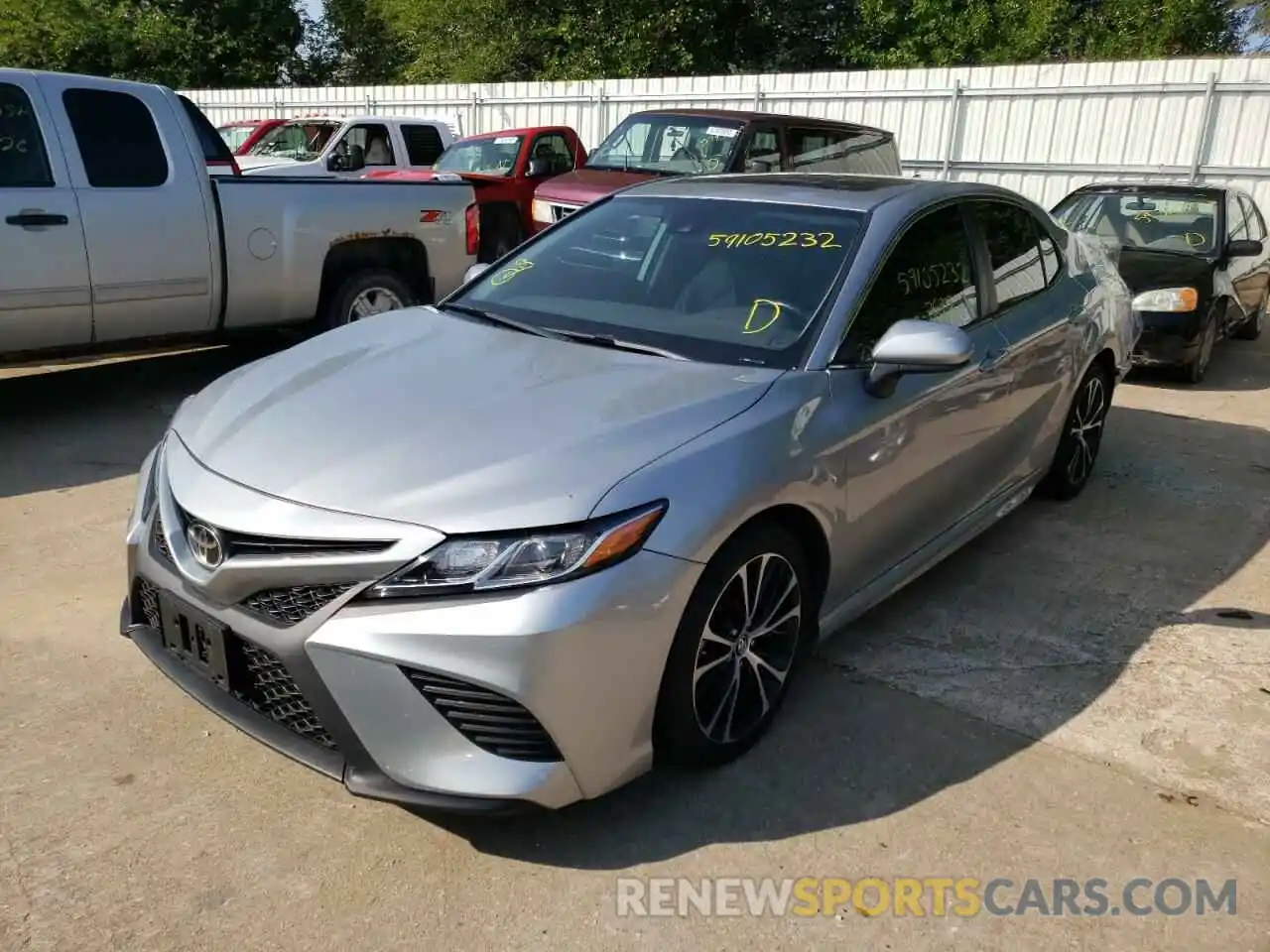 2 Photograph of a damaged car 4T1B11HK5KU680583 TOYOTA CAMRY 2019