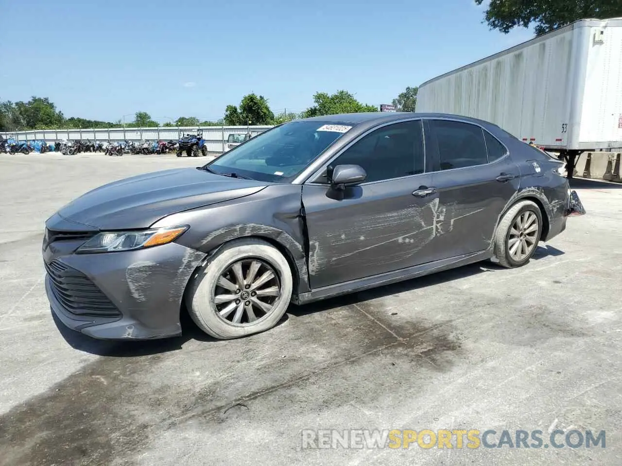 1 Photograph of a damaged car 4T1B11HK5KU688599 TOYOTA CAMRY 2019