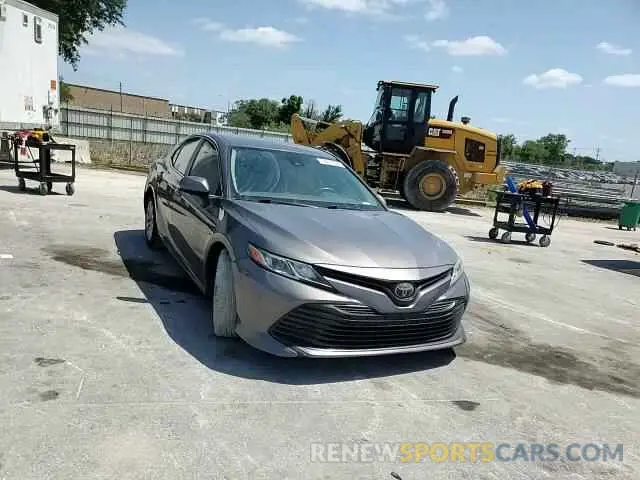 13 Photograph of a damaged car 4T1B11HK5KU688599 TOYOTA CAMRY 2019