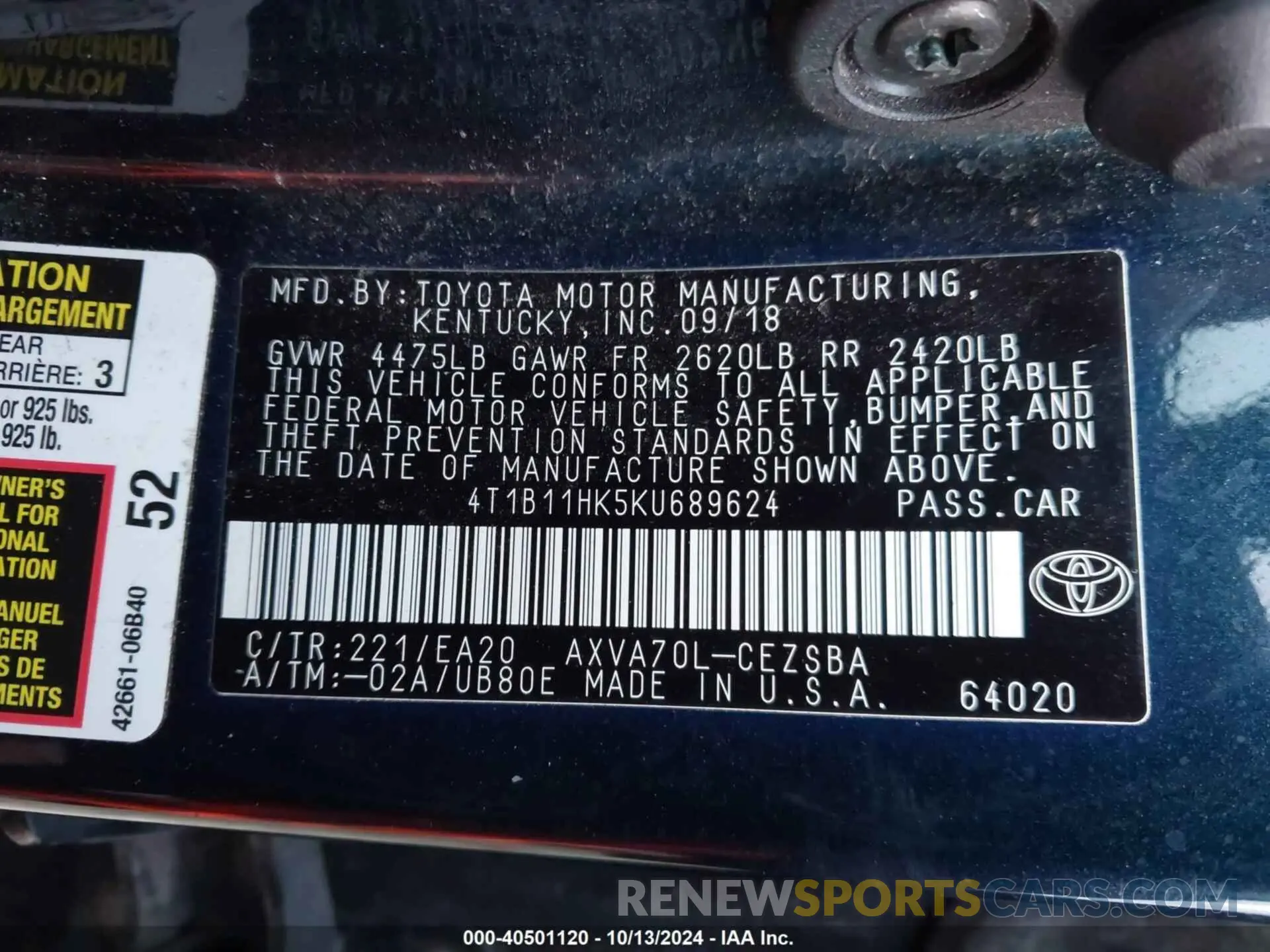 9 Photograph of a damaged car 4T1B11HK5KU689624 TOYOTA CAMRY 2019