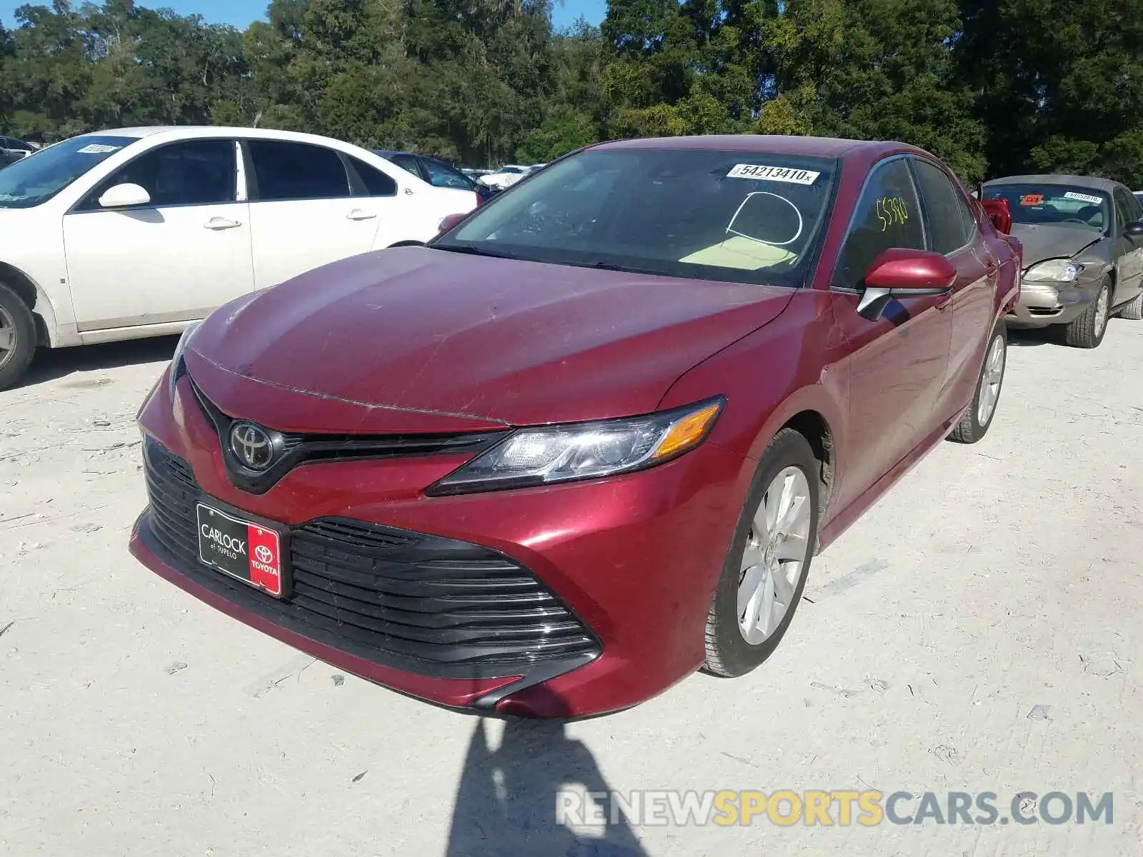 2 Photograph of a damaged car 4T1B11HK5KU698081 TOYOTA CAMRY 2019