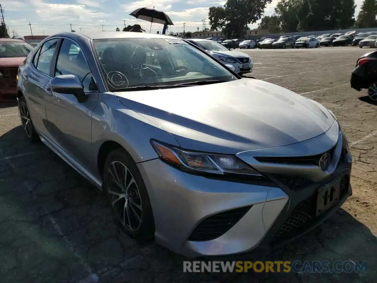 1 Photograph of a damaged car 4T1B11HK5KU702680 TOYOTA CAMRY 2019