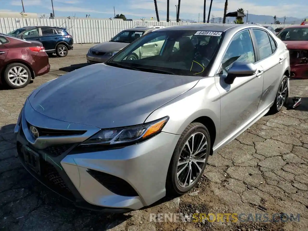 2 Photograph of a damaged car 4T1B11HK5KU702680 TOYOTA CAMRY 2019