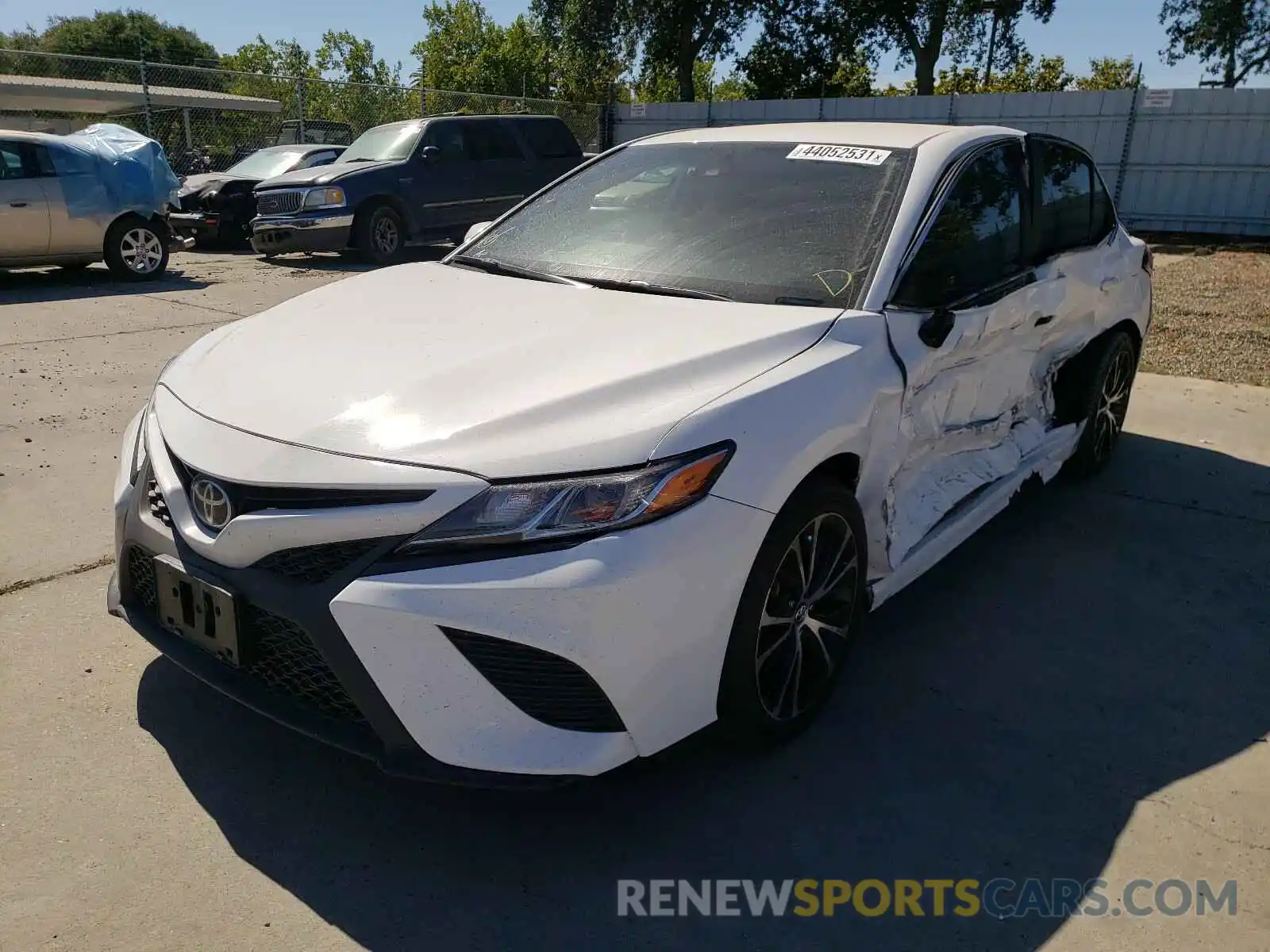 2 Photograph of a damaged car 4T1B11HK5KU702727 TOYOTA CAMRY 2019