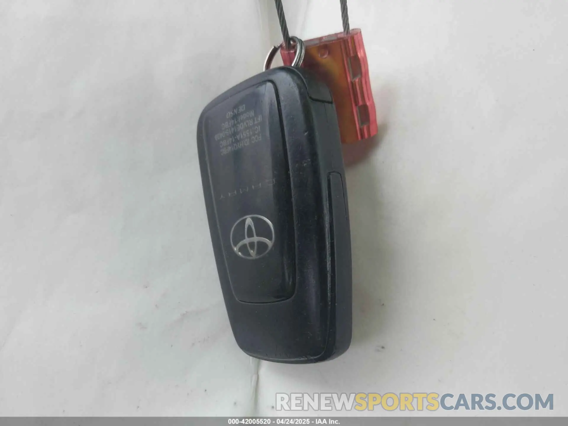11 Photograph of a damaged car 4T1B11HK5KU707703 TOYOTA CAMRY 2019