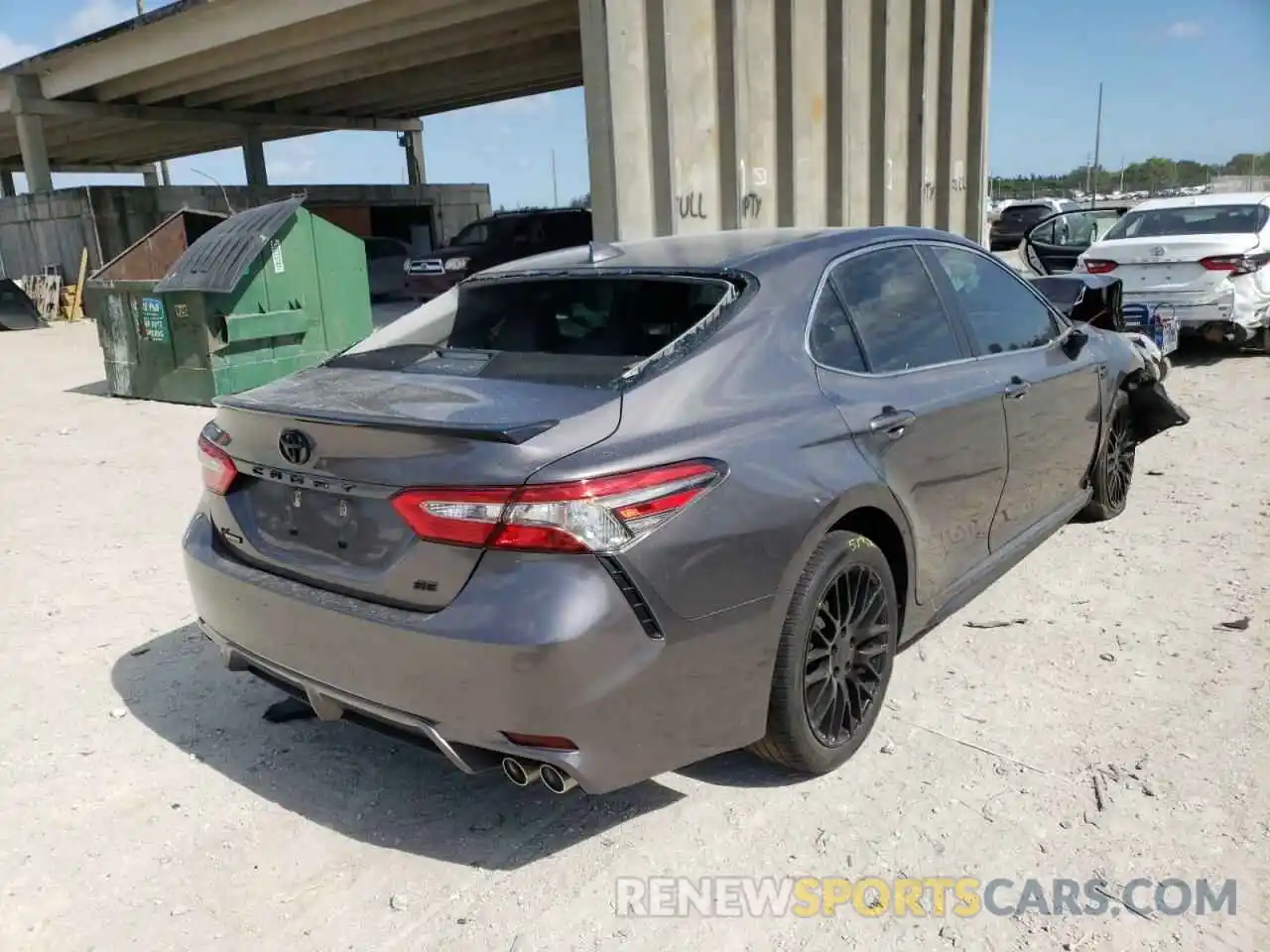 4 Photograph of a damaged car 4T1B11HK5KU709452 TOYOTA CAMRY 2019