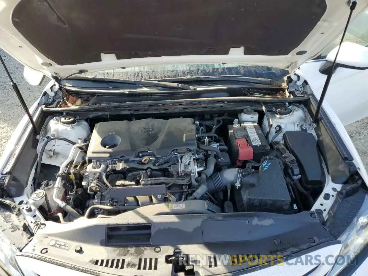 11 Photograph of a damaged car 4T1B11HK5KU710794 TOYOTA CAMRY 2019