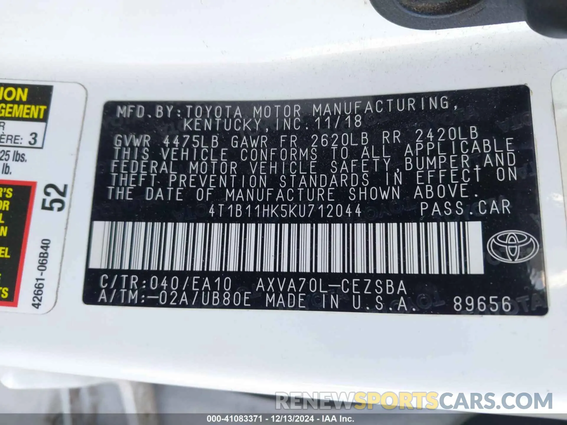 9 Photograph of a damaged car 4T1B11HK5KU712044 TOYOTA CAMRY 2019