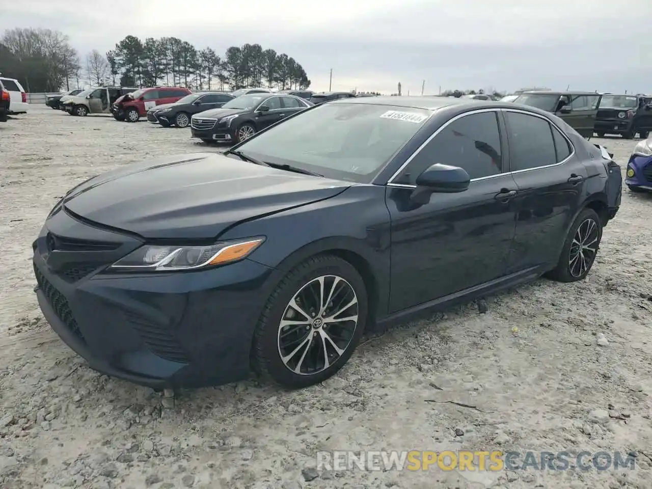 1 Photograph of a damaged car 4T1B11HK5KU712643 TOYOTA CAMRY 2019