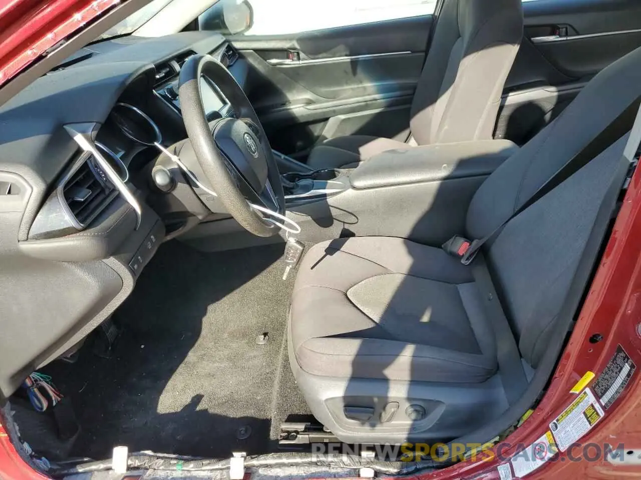 7 Photograph of a damaged car 4T1B11HK5KU715610 TOYOTA CAMRY 2019