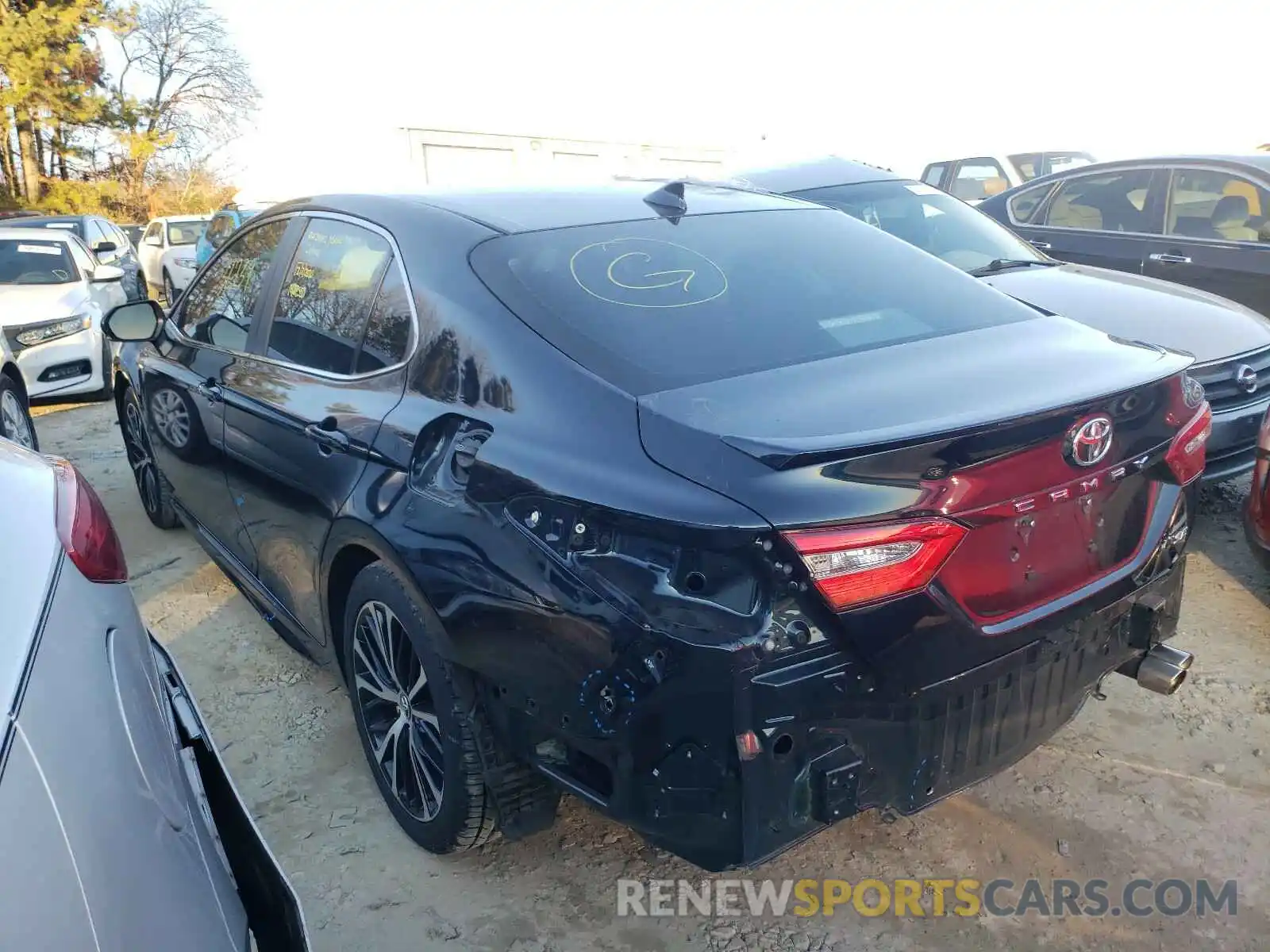 3 Photograph of a damaged car 4T1B11HK5KU716501 TOYOTA CAMRY 2019