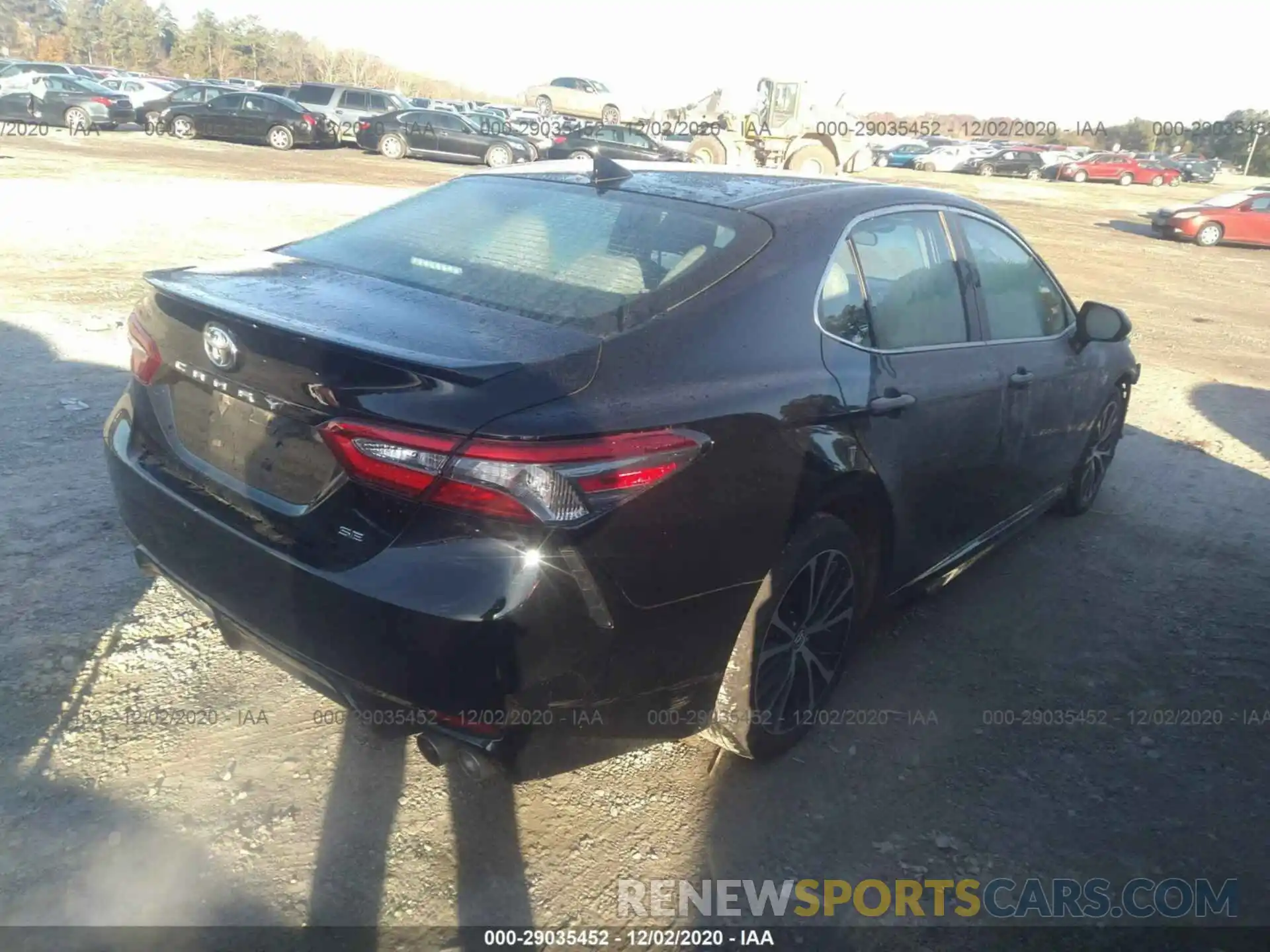 4 Photograph of a damaged car 4T1B11HK5KU720094 TOYOTA CAMRY 2019