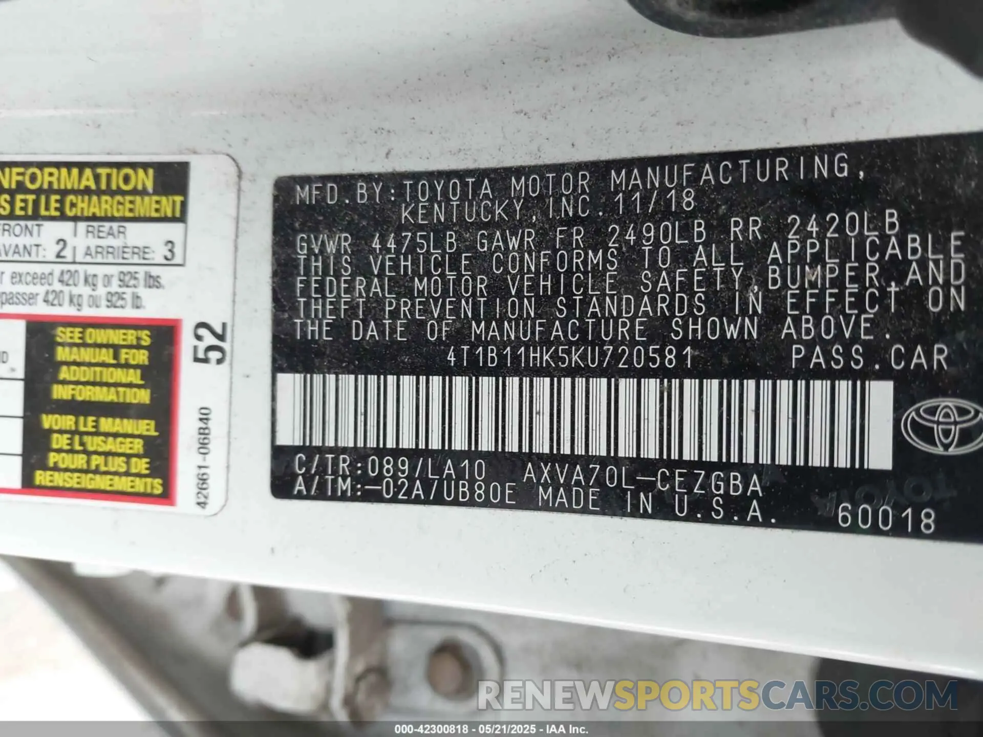 9 Photograph of a damaged car 4T1B11HK5KU720581 TOYOTA CAMRY 2019