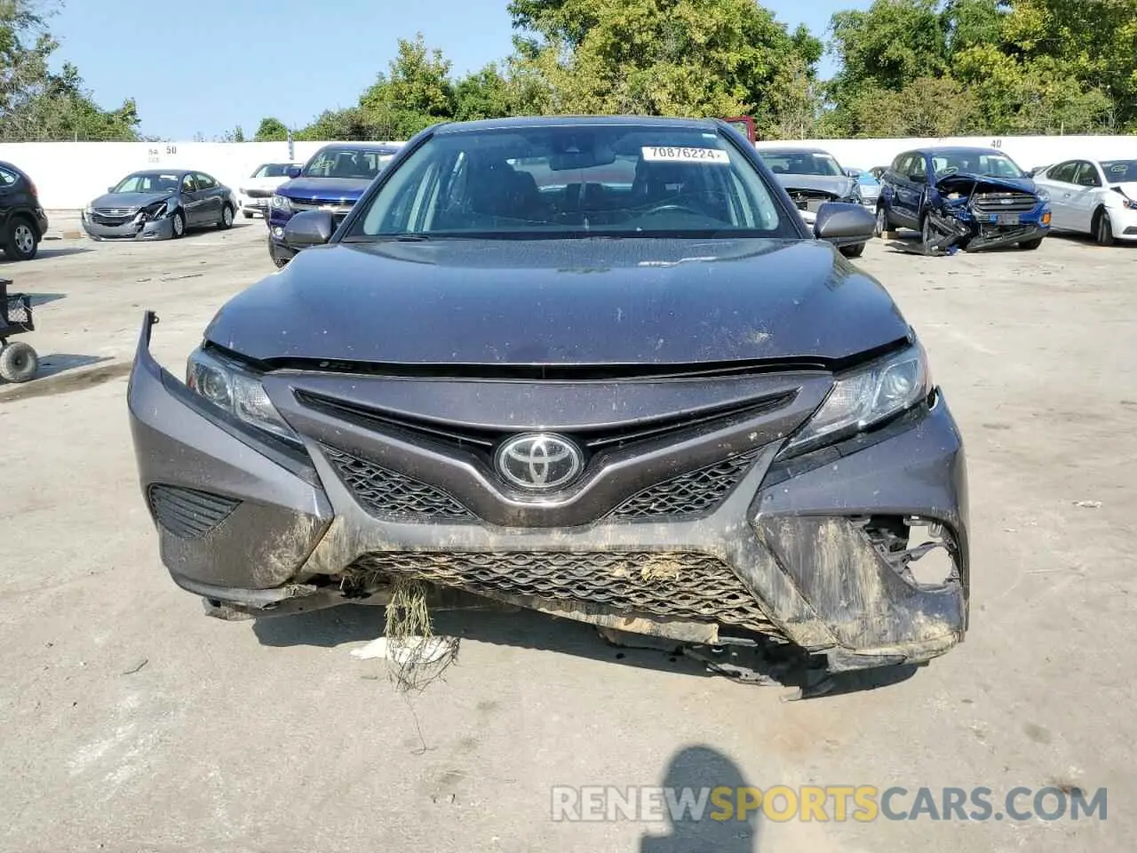 5 Photograph of a damaged car 4T1B11HK5KU724520 TOYOTA CAMRY 2019