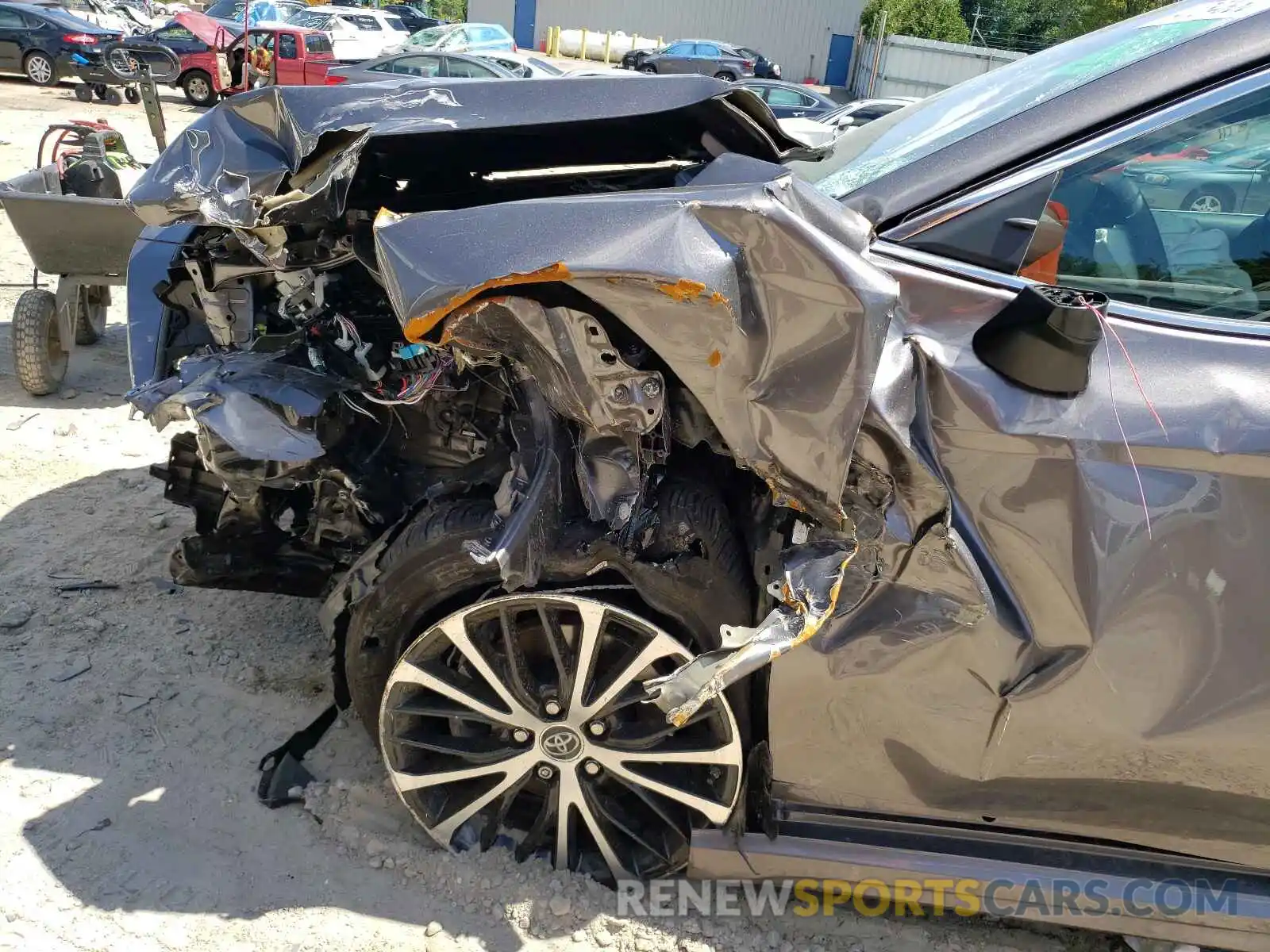 9 Photograph of a damaged car 4T1B11HK5KU726770 TOYOTA CAMRY 2019