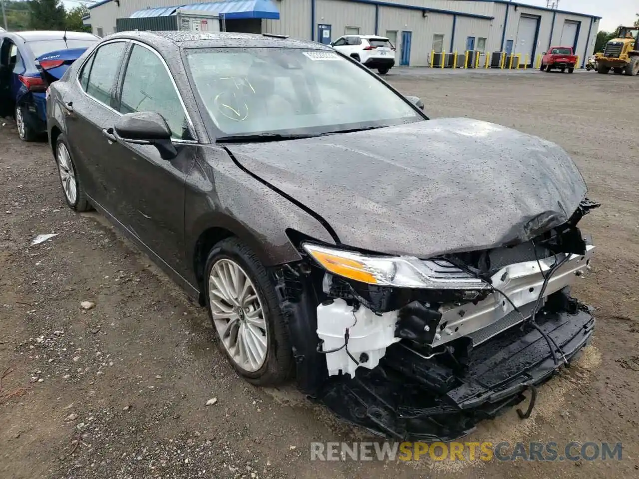 1 Photograph of a damaged car 4T1B11HK5KU732665 TOYOTA CAMRY 2019