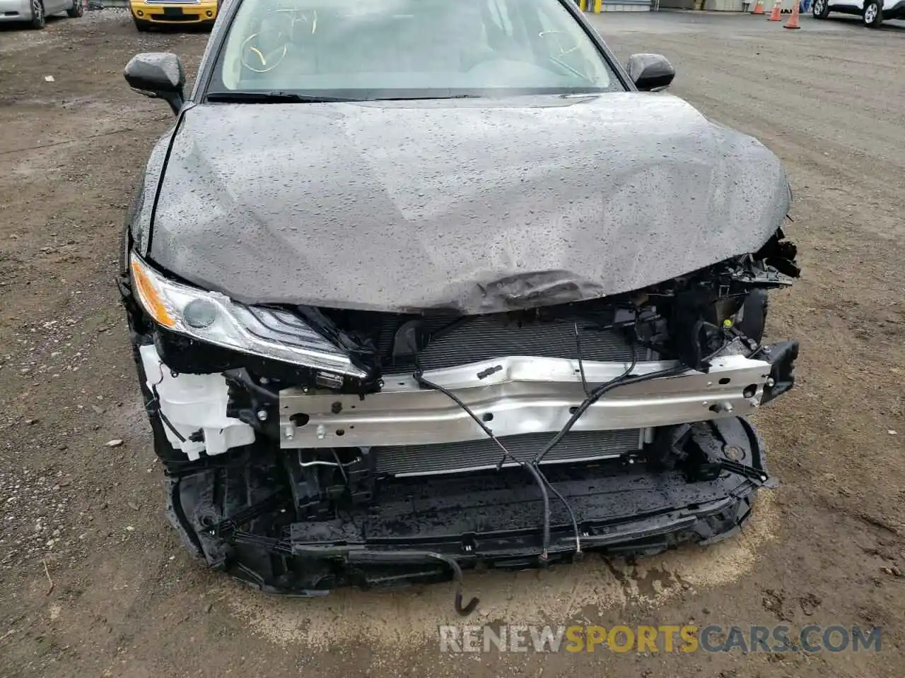 9 Photograph of a damaged car 4T1B11HK5KU732665 TOYOTA CAMRY 2019