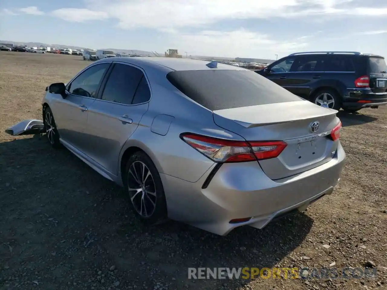 3 Photograph of a damaged car 4T1B11HK5KU735257 TOYOTA CAMRY 2019