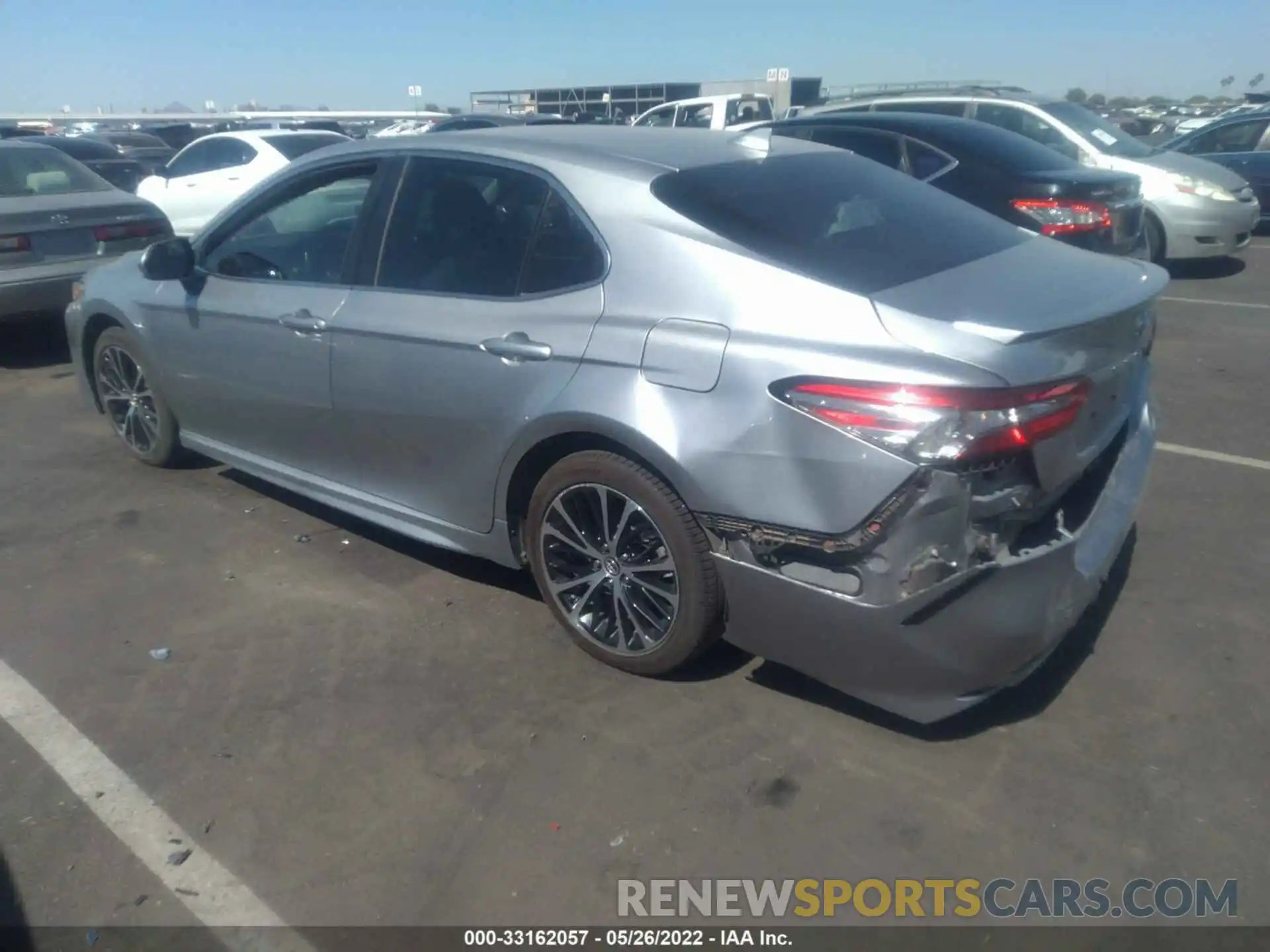 3 Photograph of a damaged car 4T1B11HK5KU736960 TOYOTA CAMRY 2019