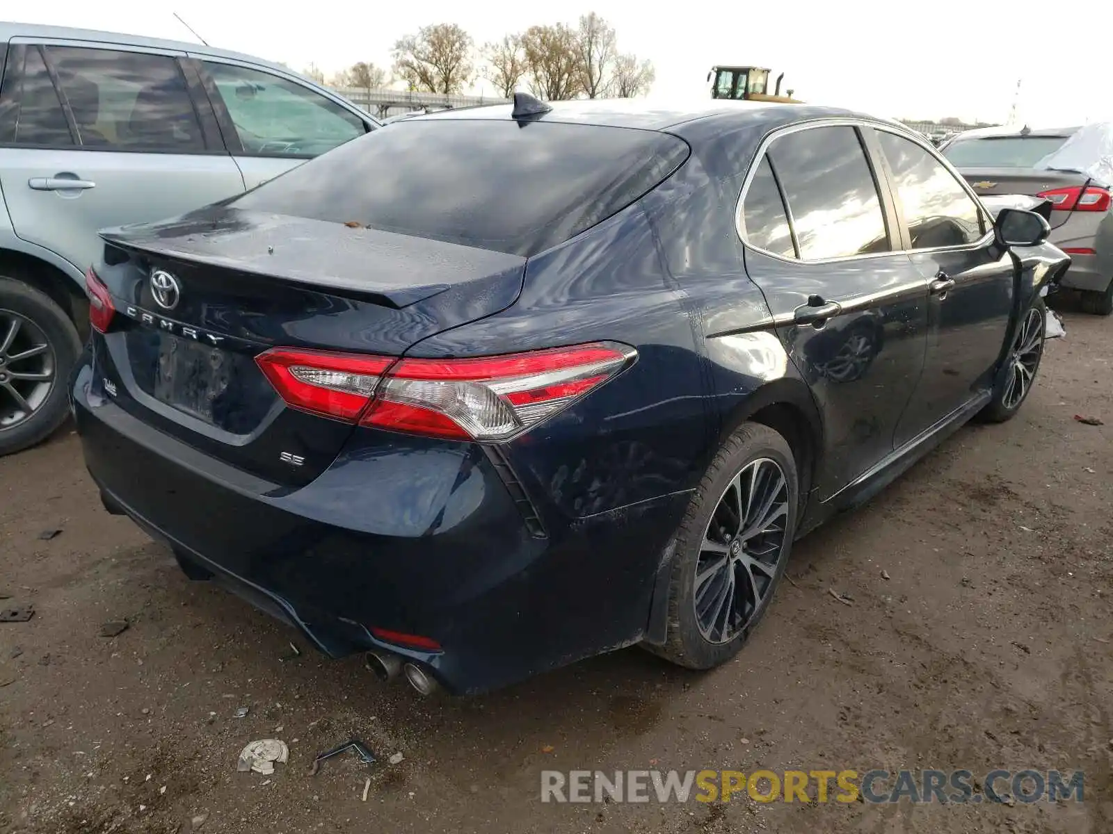 4 Photograph of a damaged car 4T1B11HK5KU741754 TOYOTA CAMRY 2019