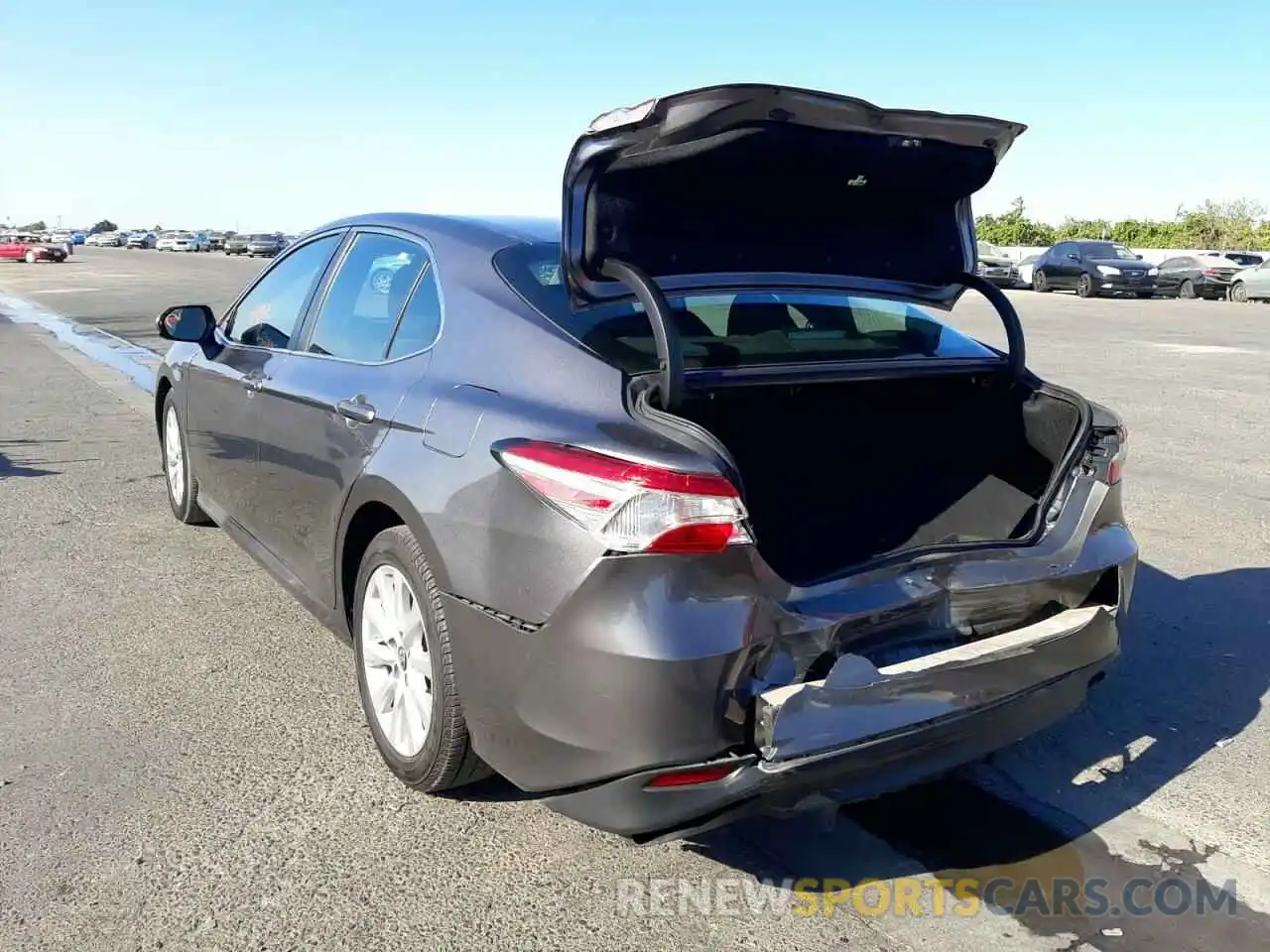 3 Photograph of a damaged car 4T1B11HK5KU742001 TOYOTA CAMRY 2019