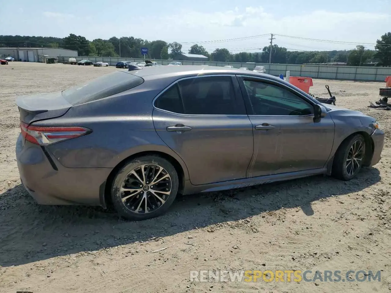 3 Photograph of a damaged car 4T1B11HK5KU743567 TOYOTA CAMRY 2019