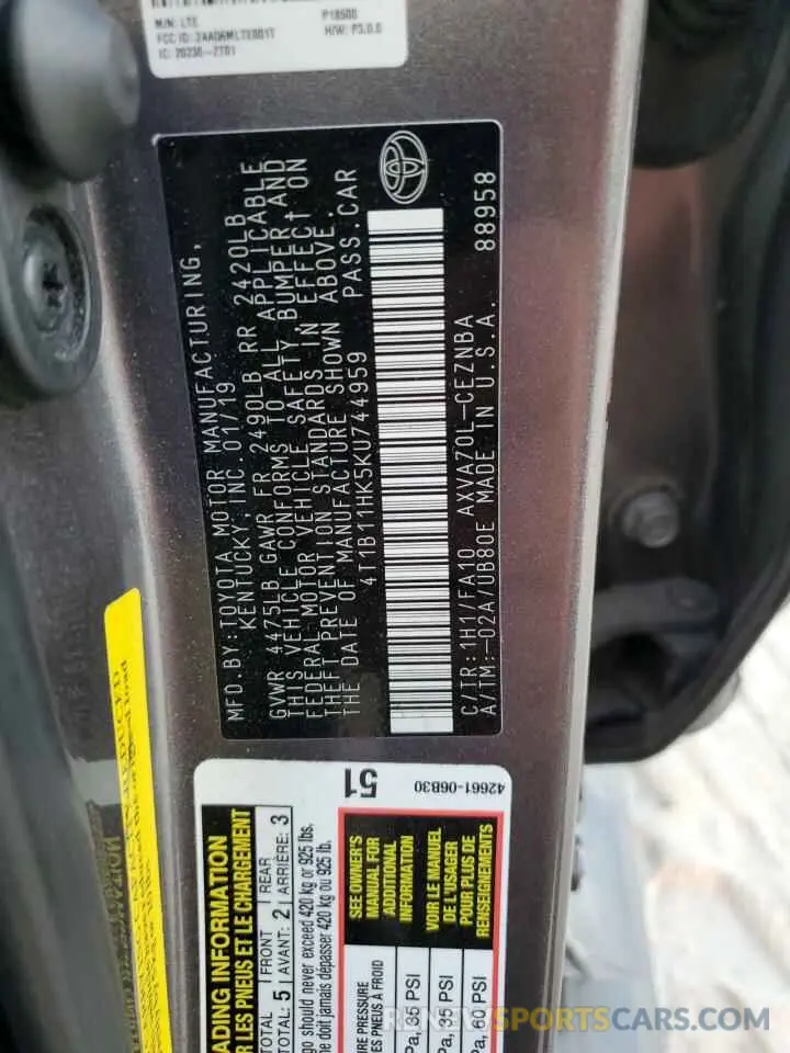 12 Photograph of a damaged car 4T1B11HK5KU744959 TOYOTA CAMRY 2019