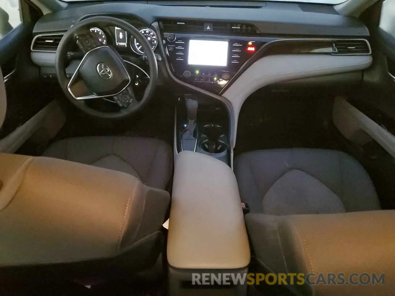 8 Photograph of a damaged car 4T1B11HK5KU744959 TOYOTA CAMRY 2019