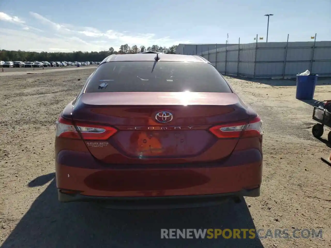 6 Photograph of a damaged car 4T1B11HK5KU747893 TOYOTA CAMRY 2019