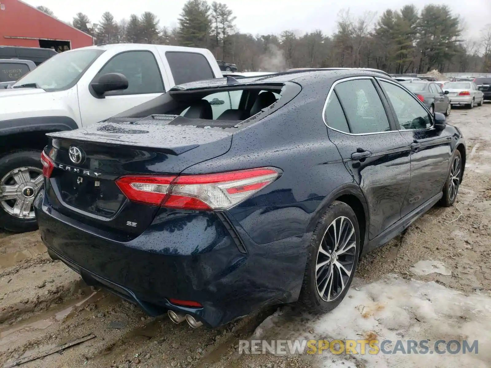 4 Photograph of a damaged car 4T1B11HK5KU747988 TOYOTA CAMRY 2019