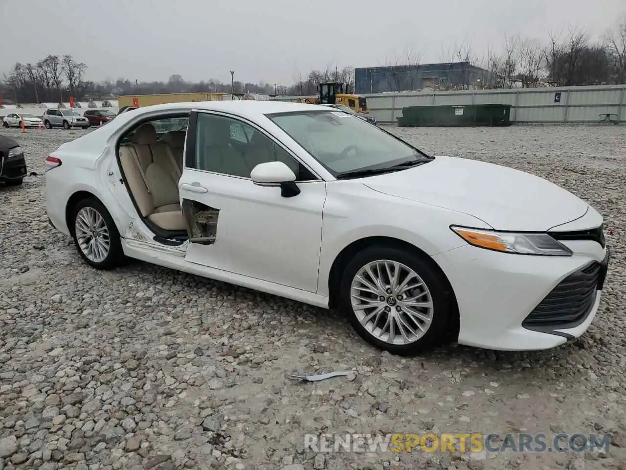 4 Photograph of a damaged car 4T1B11HK5KU748493 TOYOTA CAMRY 2019