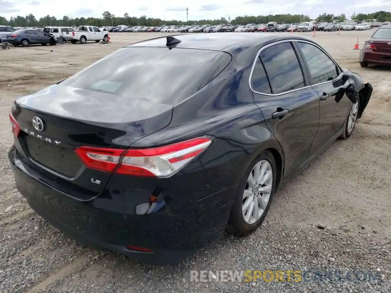 4 Photograph of a damaged car 4T1B11HK5KU749160 TOYOTA CAMRY 2019