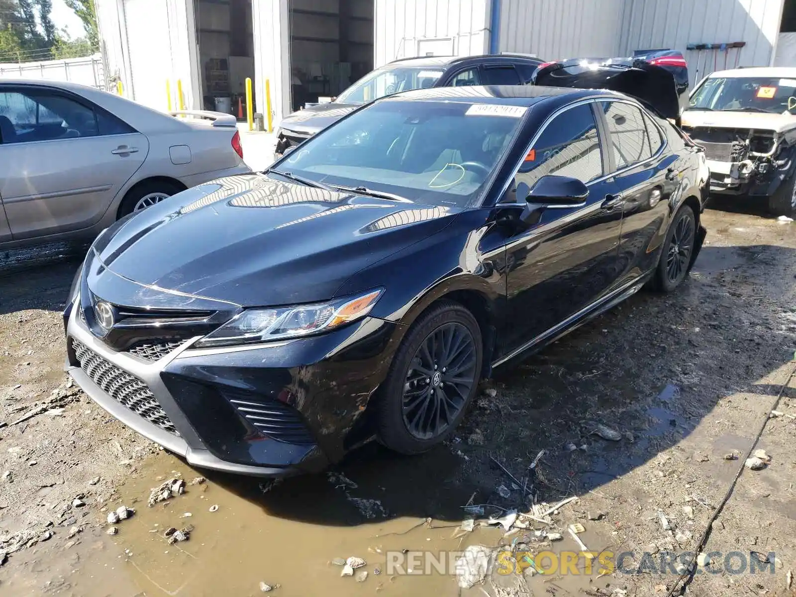 2 Photograph of a damaged car 4T1B11HK5KU750647 TOYOTA CAMRY 2019