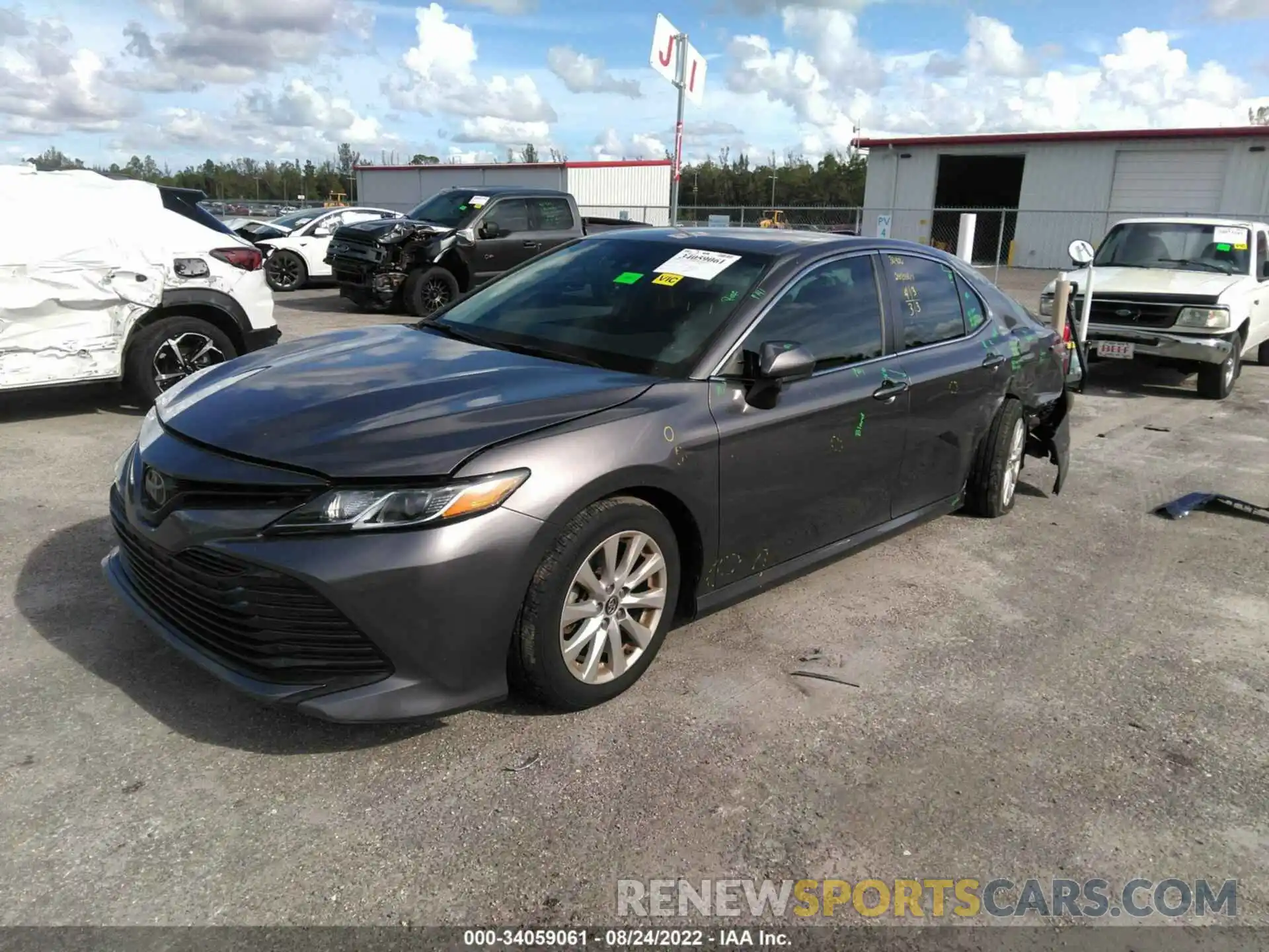 2 Photograph of a damaged car 4T1B11HK5KU751717 TOYOTA CAMRY 2019