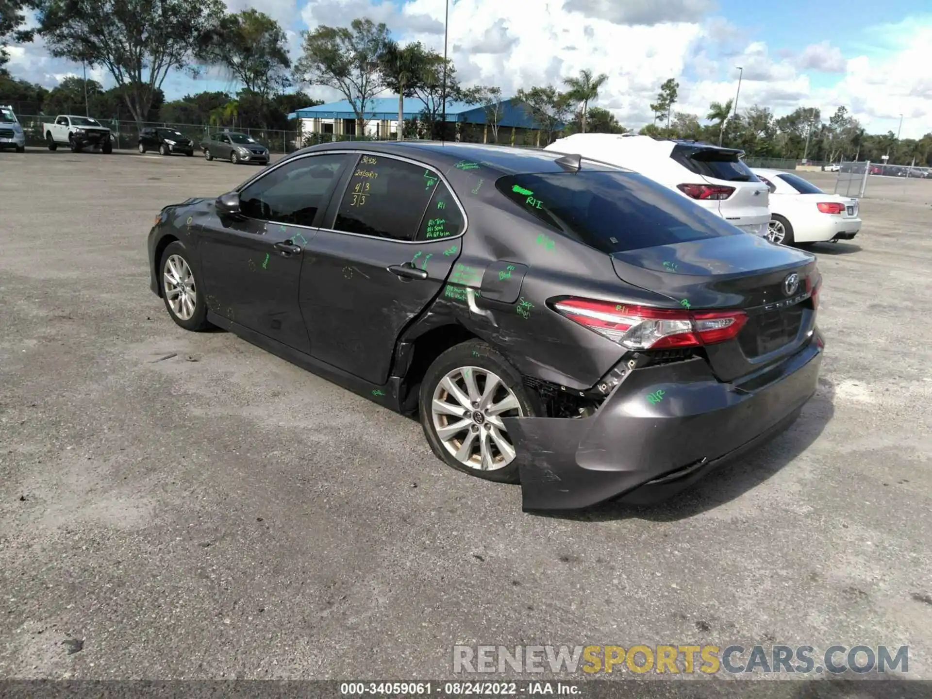 3 Photograph of a damaged car 4T1B11HK5KU751717 TOYOTA CAMRY 2019