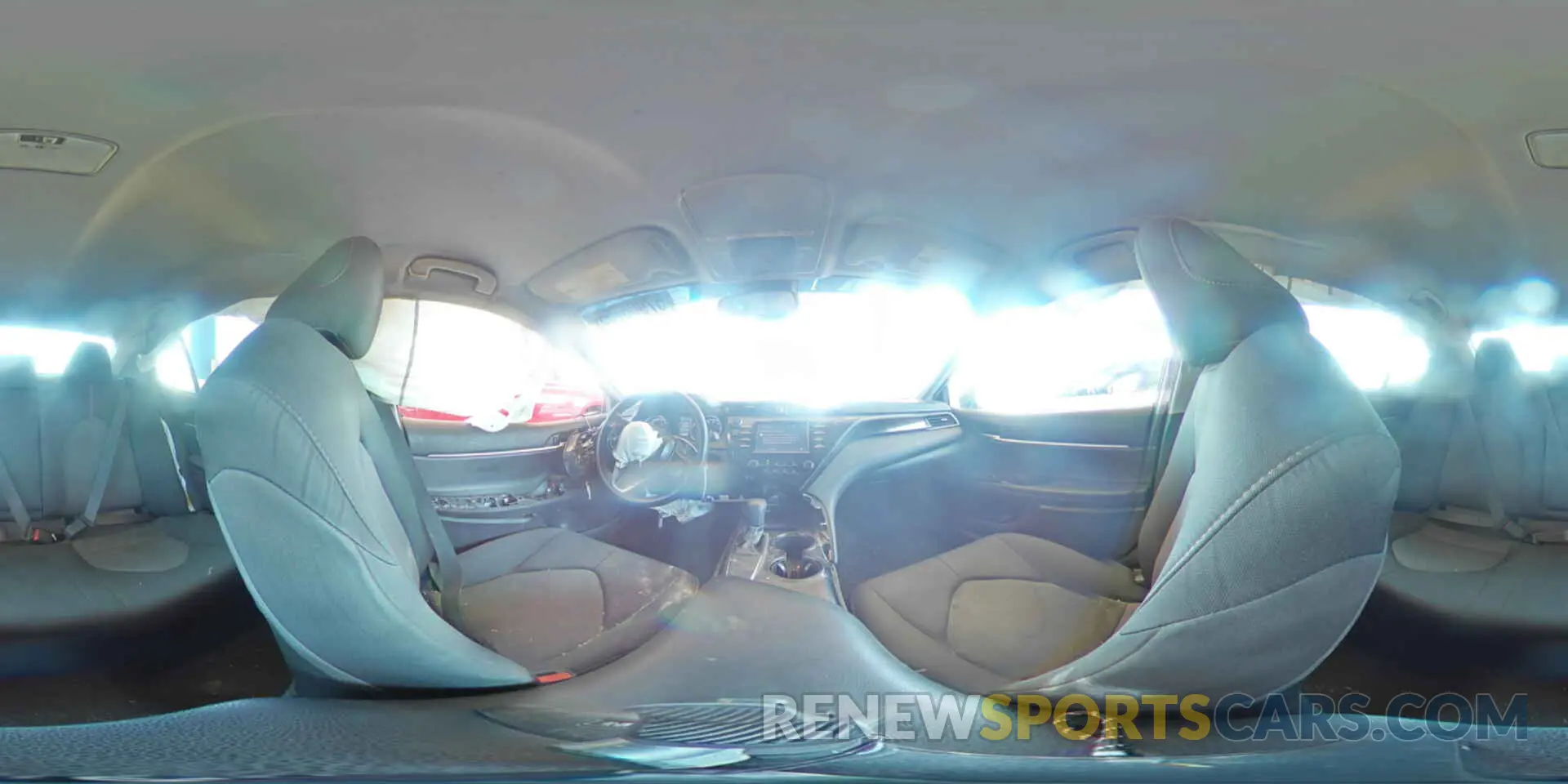 14 Photograph of a damaged car 4T1B11HK5KU756643 TOYOTA CAMRY 2019