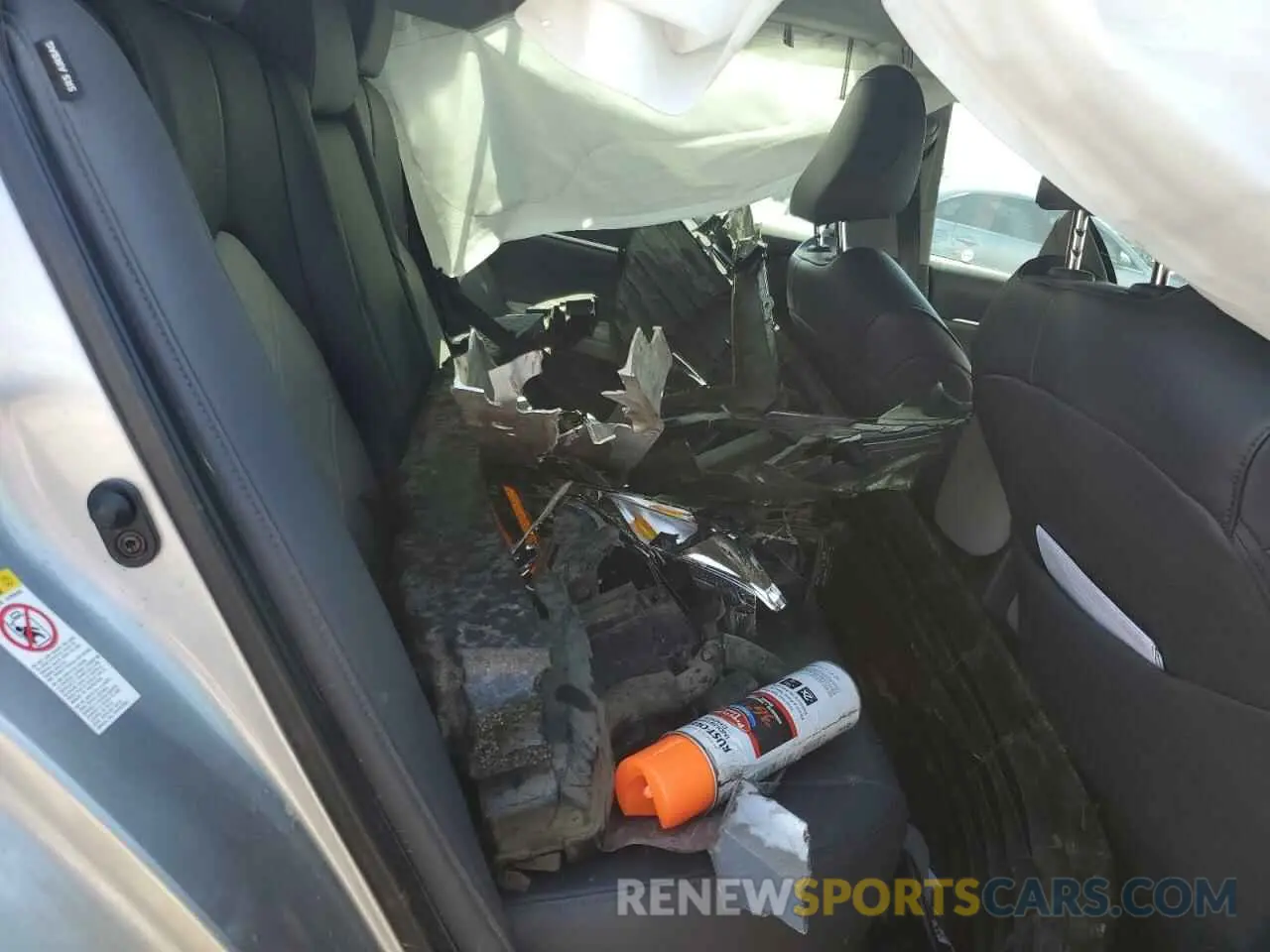 10 Photograph of a damaged car 4T1B11HK5KU758053 TOYOTA CAMRY 2019