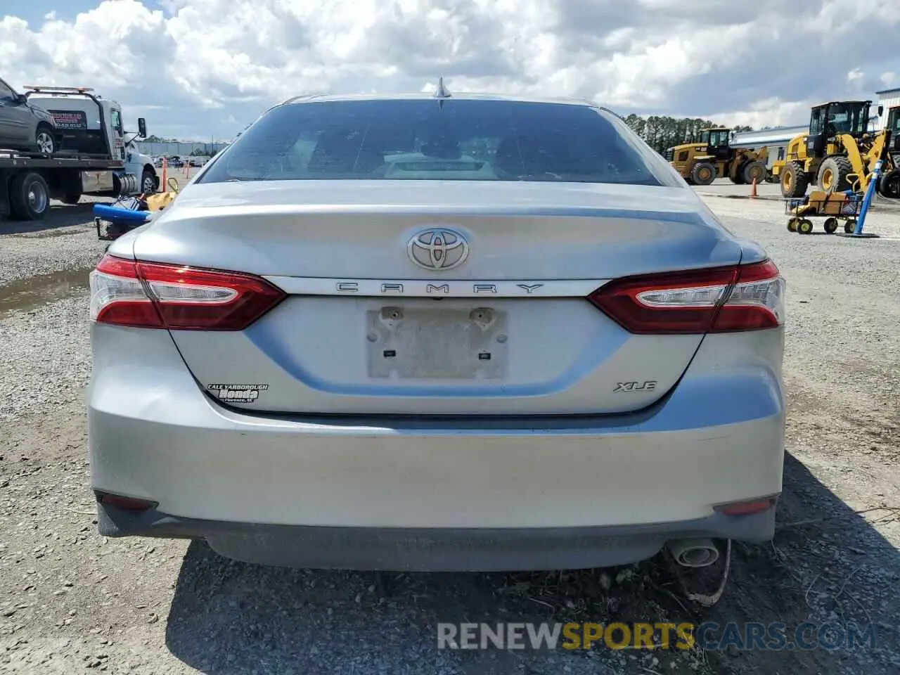 6 Photograph of a damaged car 4T1B11HK5KU758053 TOYOTA CAMRY 2019