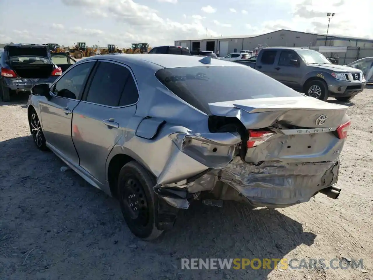 3 Photograph of a damaged car 4T1B11HK5KU760398 TOYOTA CAMRY 2019