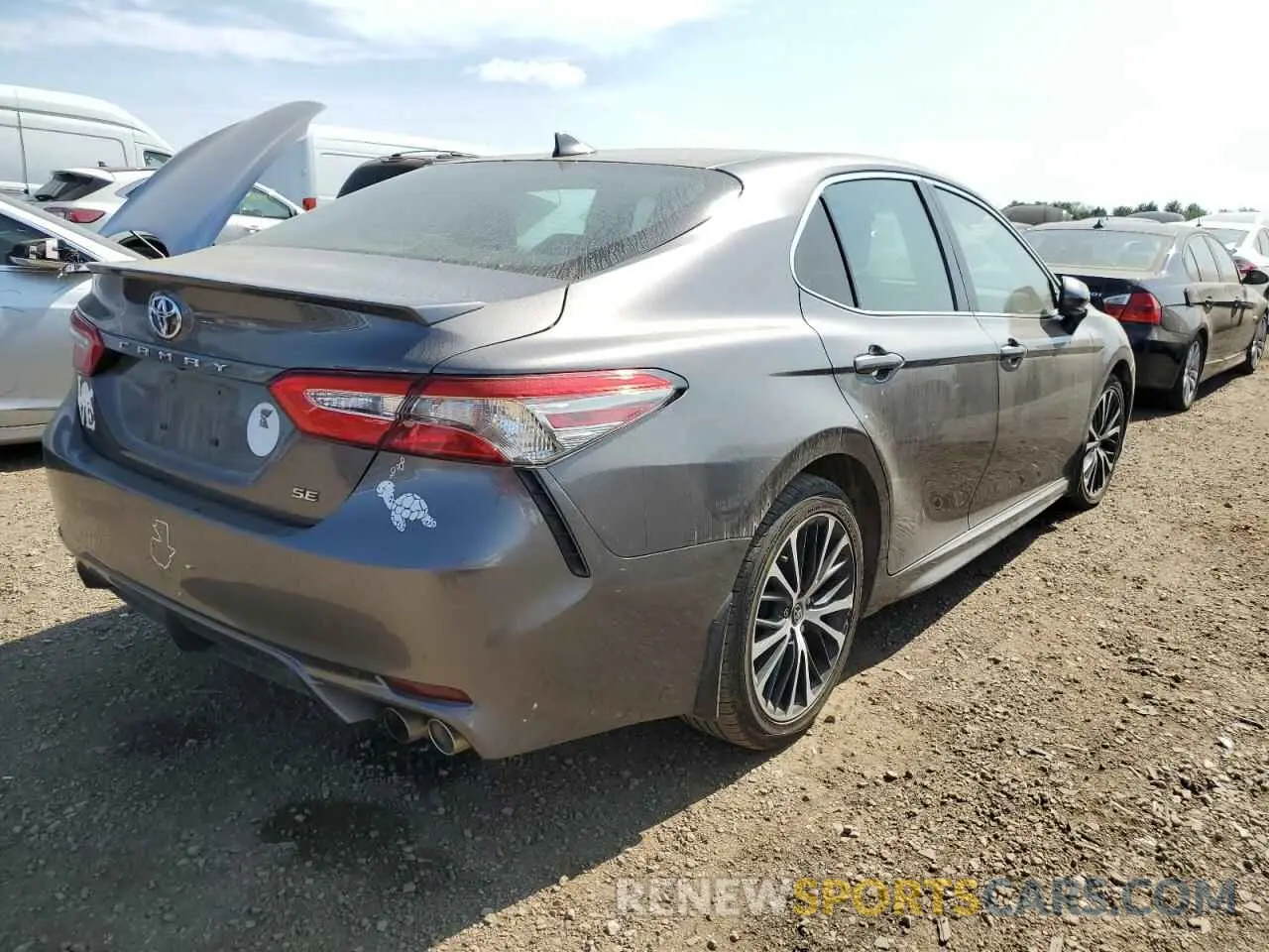 3 Photograph of a damaged car 4T1B11HK5KU764497 TOYOTA CAMRY 2019