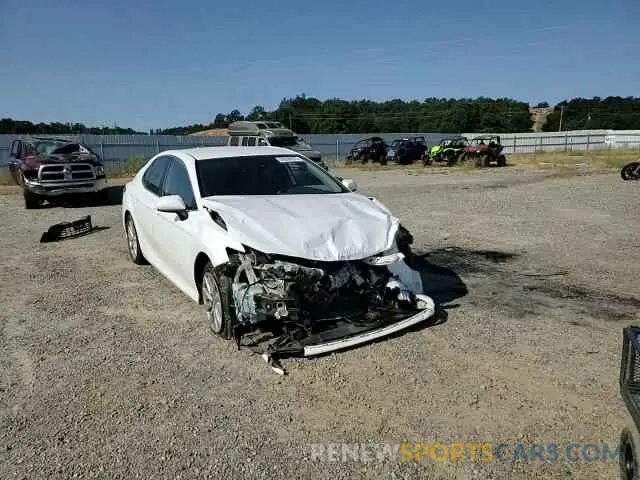 14 Photograph of a damaged car 4T1B11HK5KU765052 TOYOTA CAMRY 2019