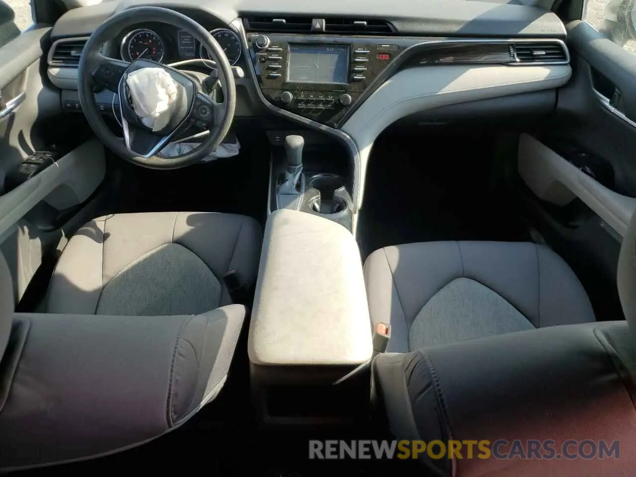 8 Photograph of a damaged car 4T1B11HK5KU765052 TOYOTA CAMRY 2019