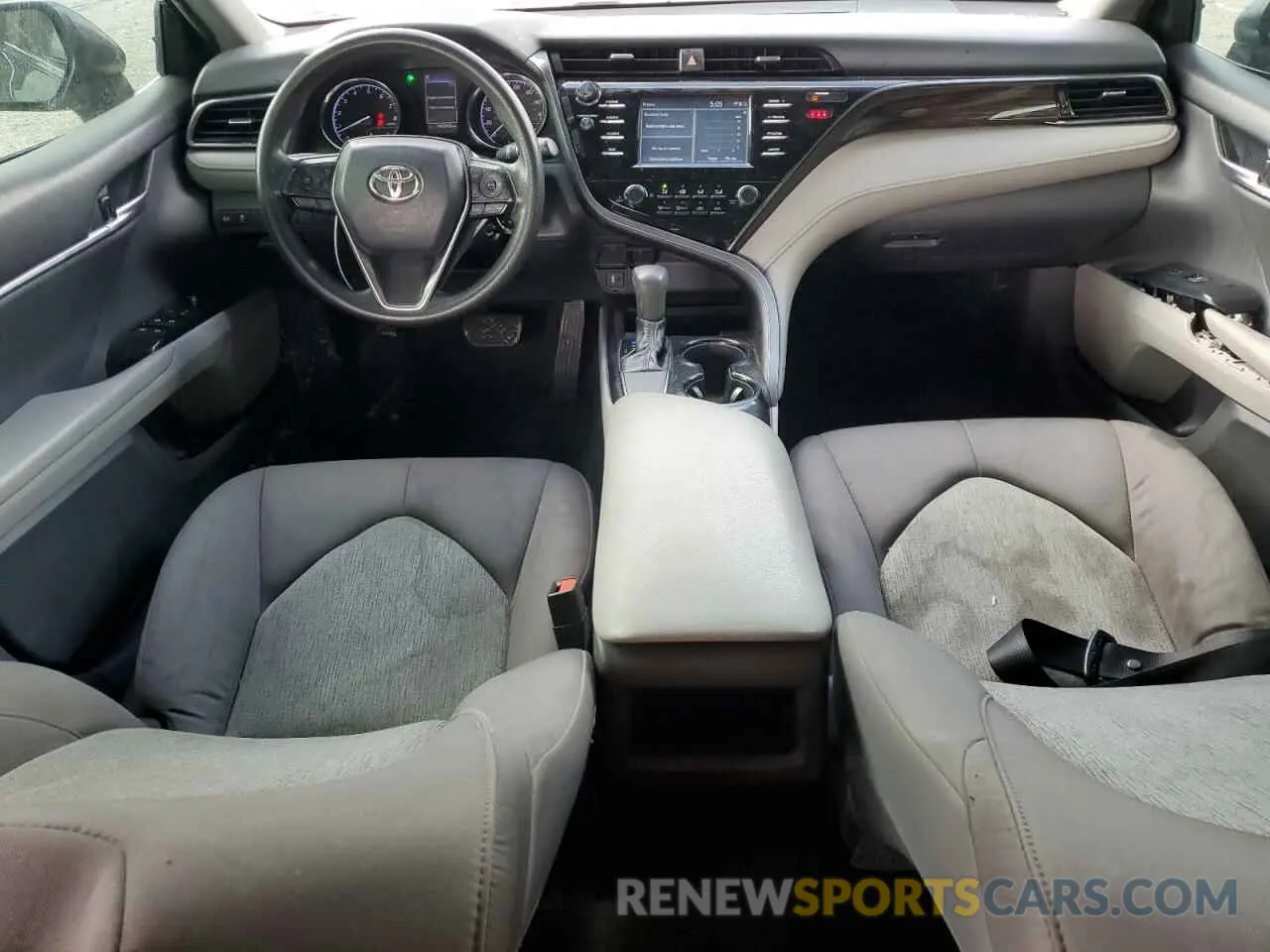 8 Photograph of a damaged car 4T1B11HK5KU767593 TOYOTA CAMRY 2019